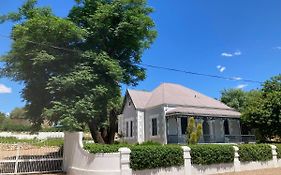 3 Queen Street